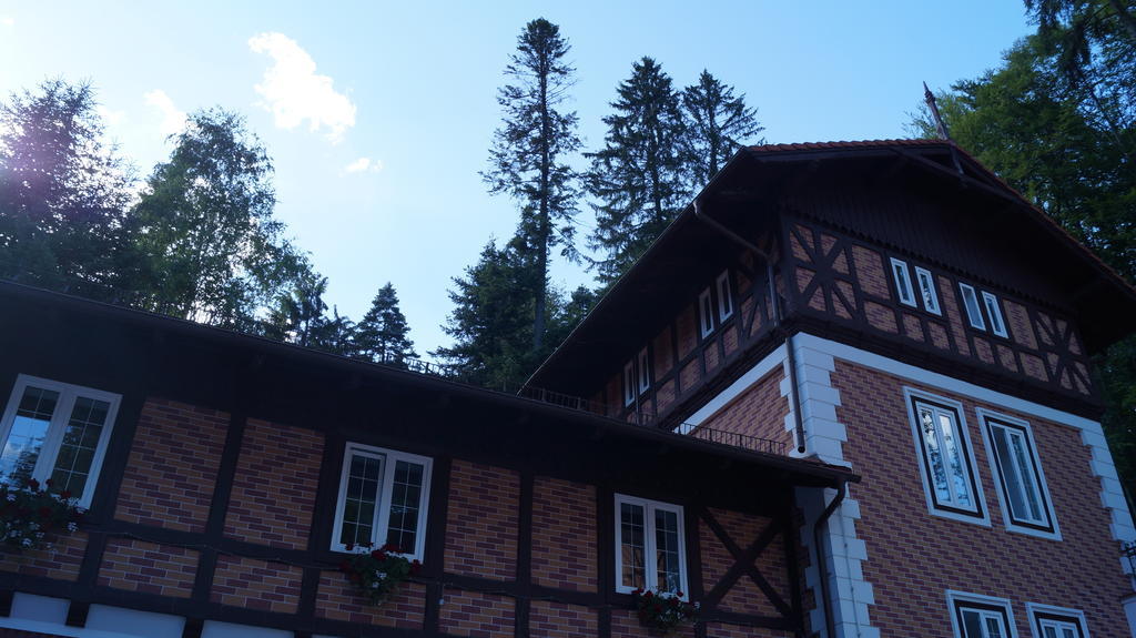 Hotel Bastion Sinaia Eksteriør bilde
